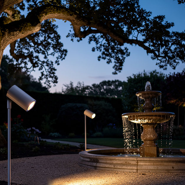 Tall Spike Lights to Feature Garden